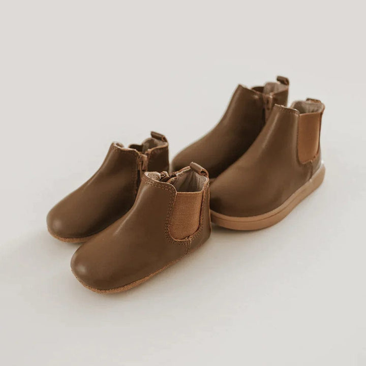 Consciously Baby Shoes Waxed Leather Chelsea Boot | Color 'Espresso' | Soft Sole