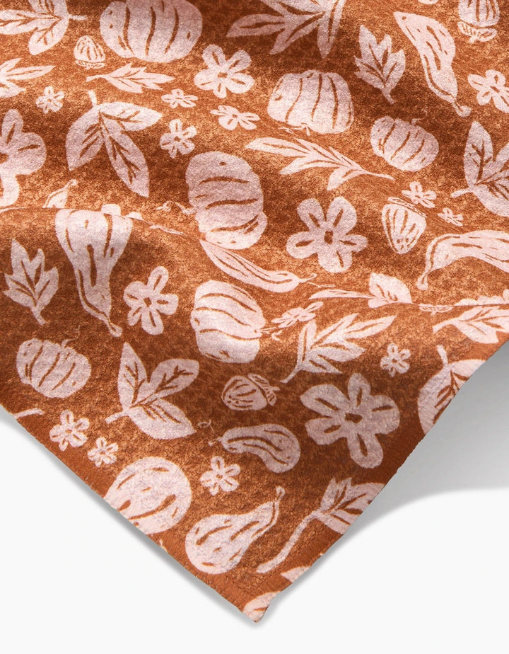 Geometry Holiday Farm Harvesting Days Bar Towel