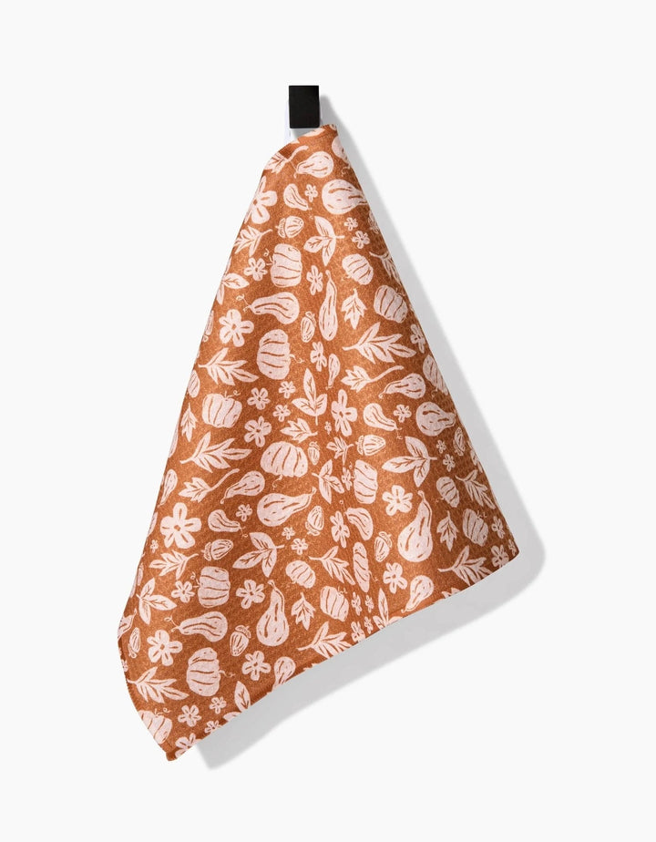 Geometry Holiday Farm Harvesting Days Bar Towel