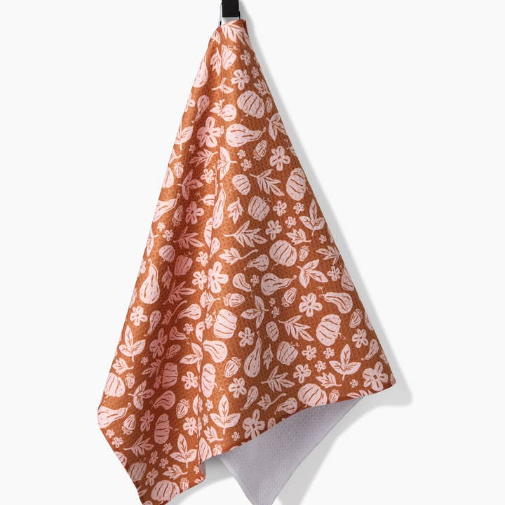 Geometry Holiday Farm Harvesting Days Tea Towel