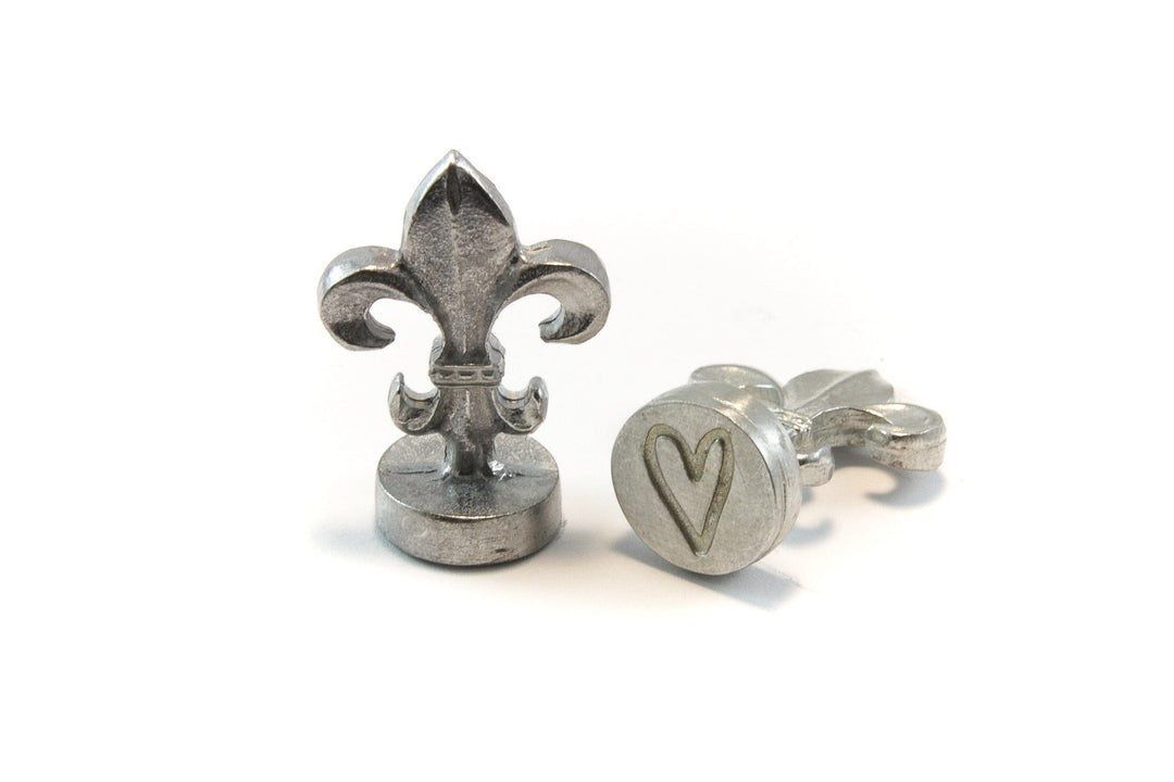 Global Solutions Paper Heart 3/4" Round Classic Seal