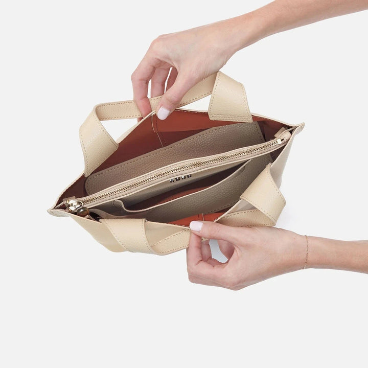 Hobo Tote Bags Vida Small Tote - Almond
