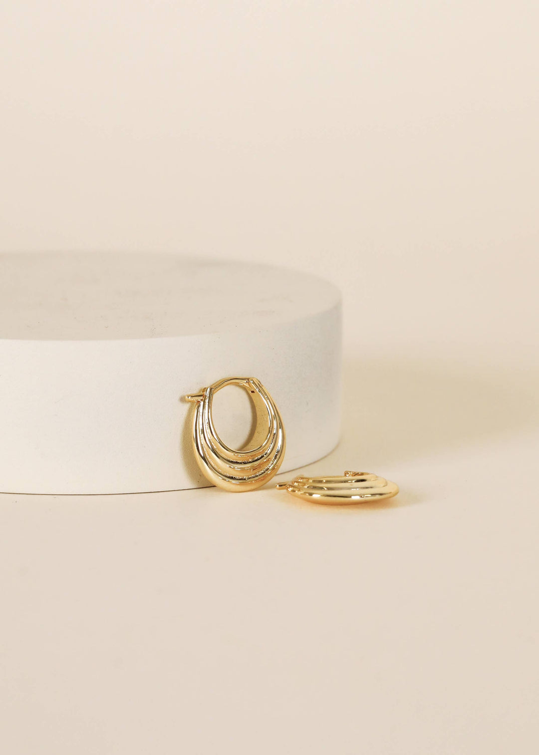 JaxKelly Earrings Triple Arch Hoop - Earring