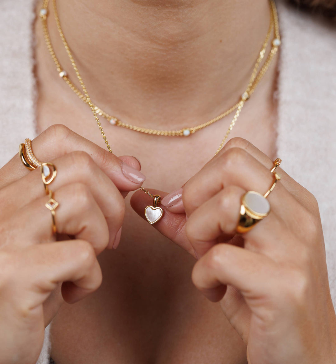 JaxKelly Fashion Gemstone Heart Pendant Necklace - Mother of Pearl