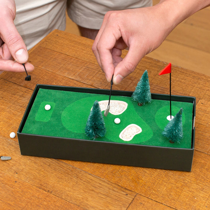 Kikkerland Gifts Desktop Golf