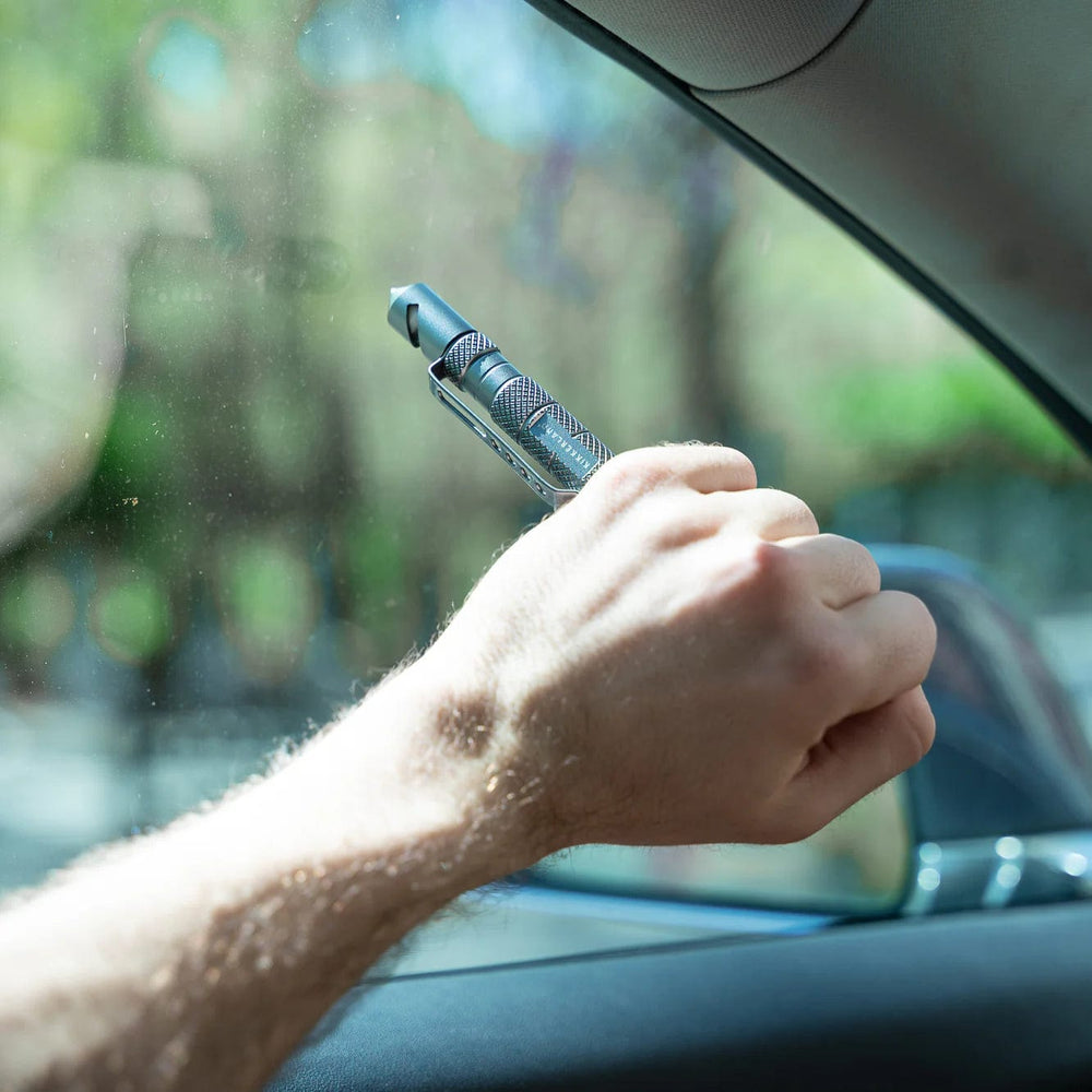 Kikkerland Pen 3-In-1 Auto Emergency Pen