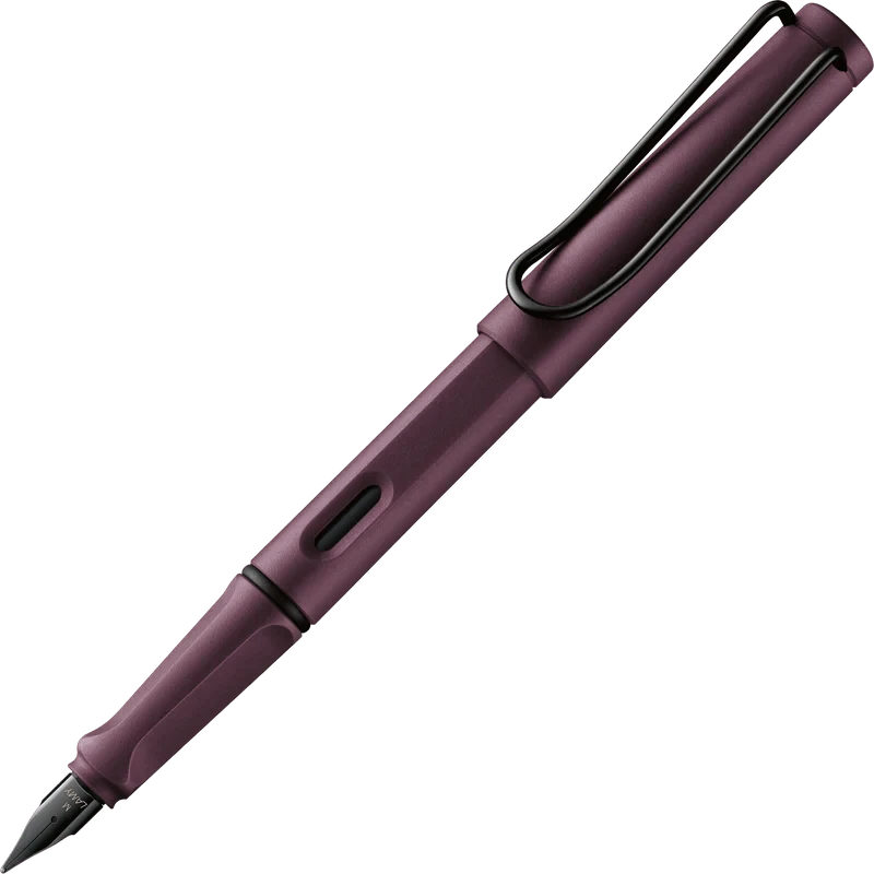 Lamy Paper LAMY Safari Fountain Pen - Scarlet