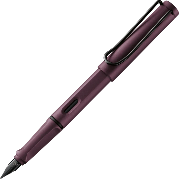 Lamy Paper LAMY Safari Fountain Pen - Scarlet