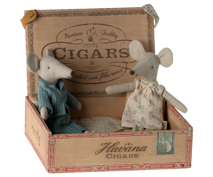 Maileg Toy Mum & Dad Mice in Cigarbox | Maileg