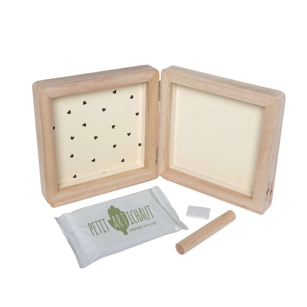 PJM Distribution Baby Double Frame - Pretty Hearts | Petit Artichaut