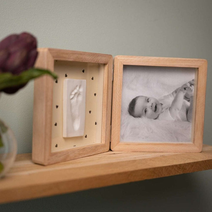 PJM Distribution Baby Double Frame - Pretty Hearts | Petit Artichaut