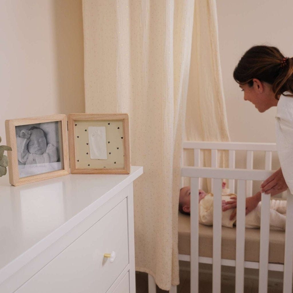 PJM Distribution Baby Double Frame - Pretty Hearts | Petit Artichaut