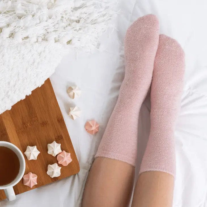 DM Merchandising Lemon Lavender "You Had Me At Aloe" Super Soft Spa Socks