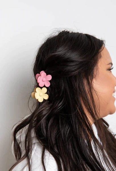 Talking Out Of Turn Hair Accessories Flower Claw Clip