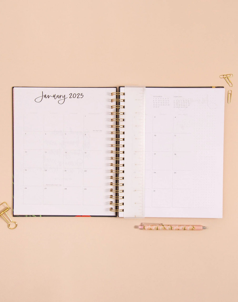 1Canoe2 2025 Pacifica Planner: Calendar Year