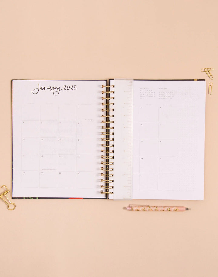 1Canoe2 2025 Pacifica Planner: Calendar Year