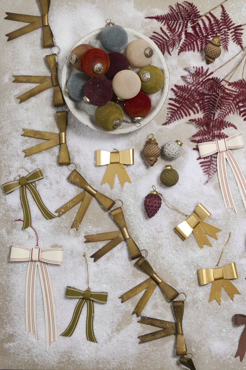 Accent Decor Garland Collectors Garland - Antique-Gold