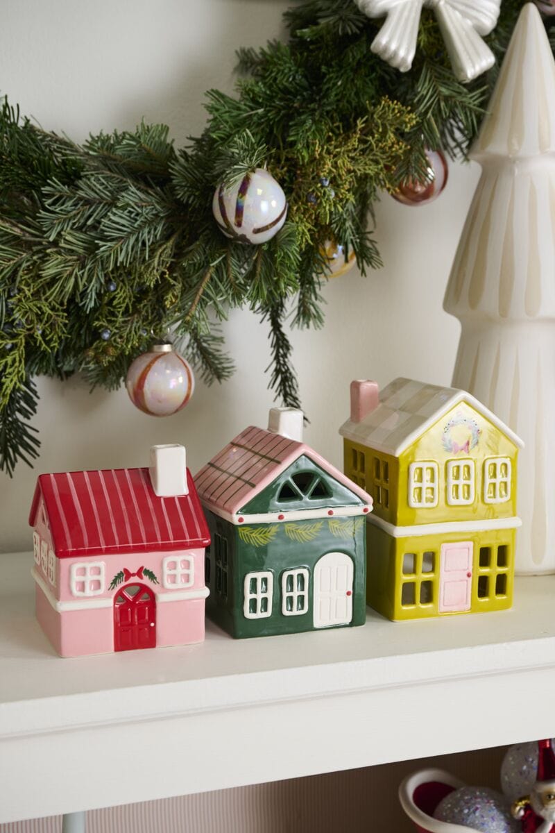Accent Decor Holiday Decor Merrivale House Figurine - Green
