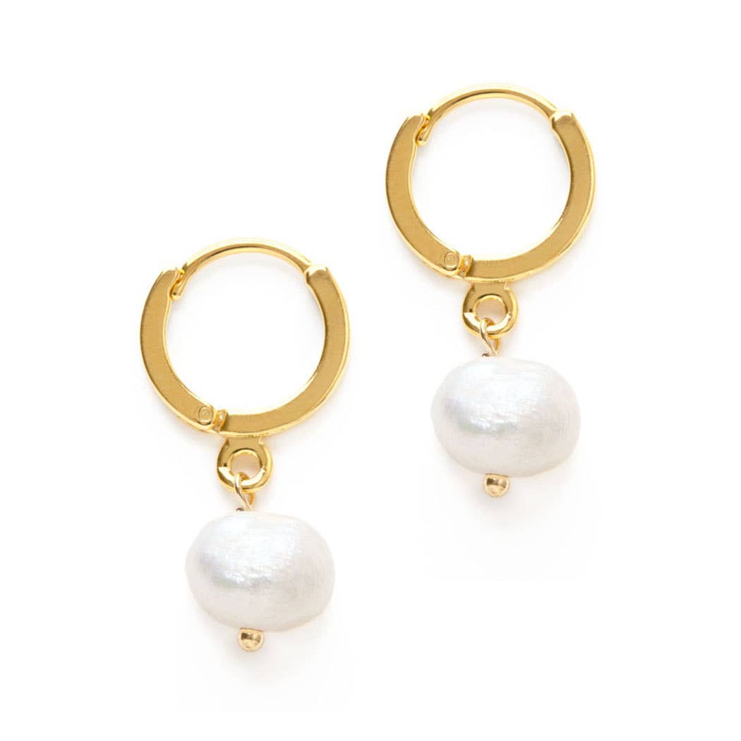 Amano Studio Fashion Fresh Water Pearl on Huggie Hoops