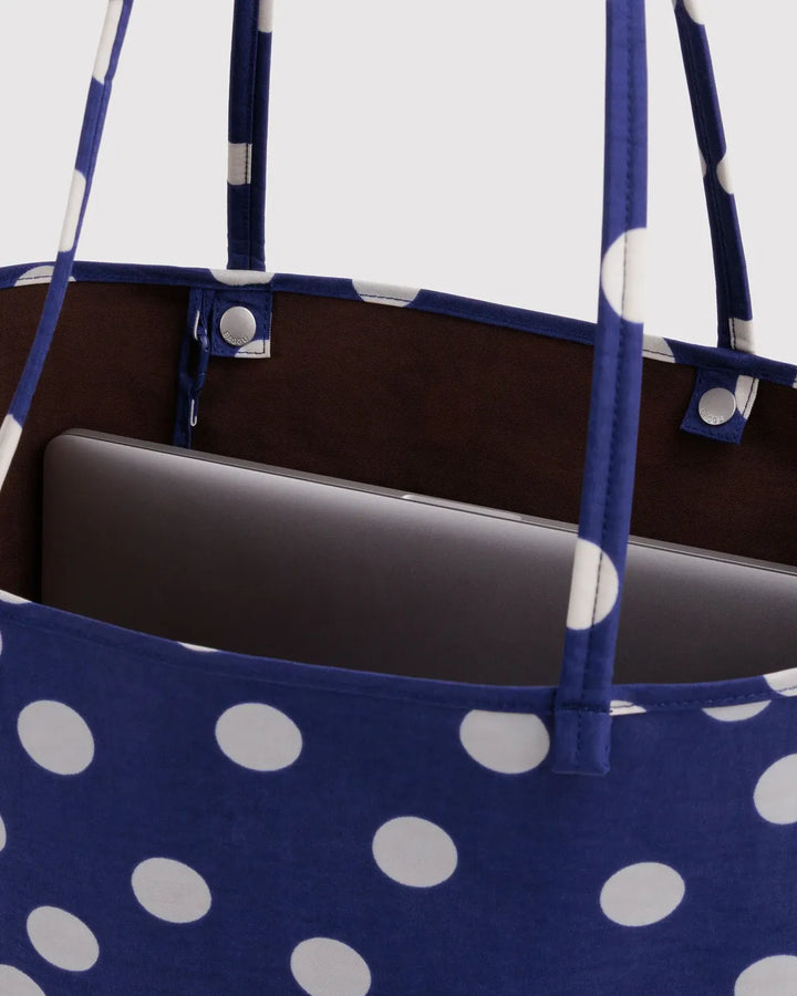 Baggu Fashion Large Nylon Reversible Tote | Navy Polka Dot Mix
