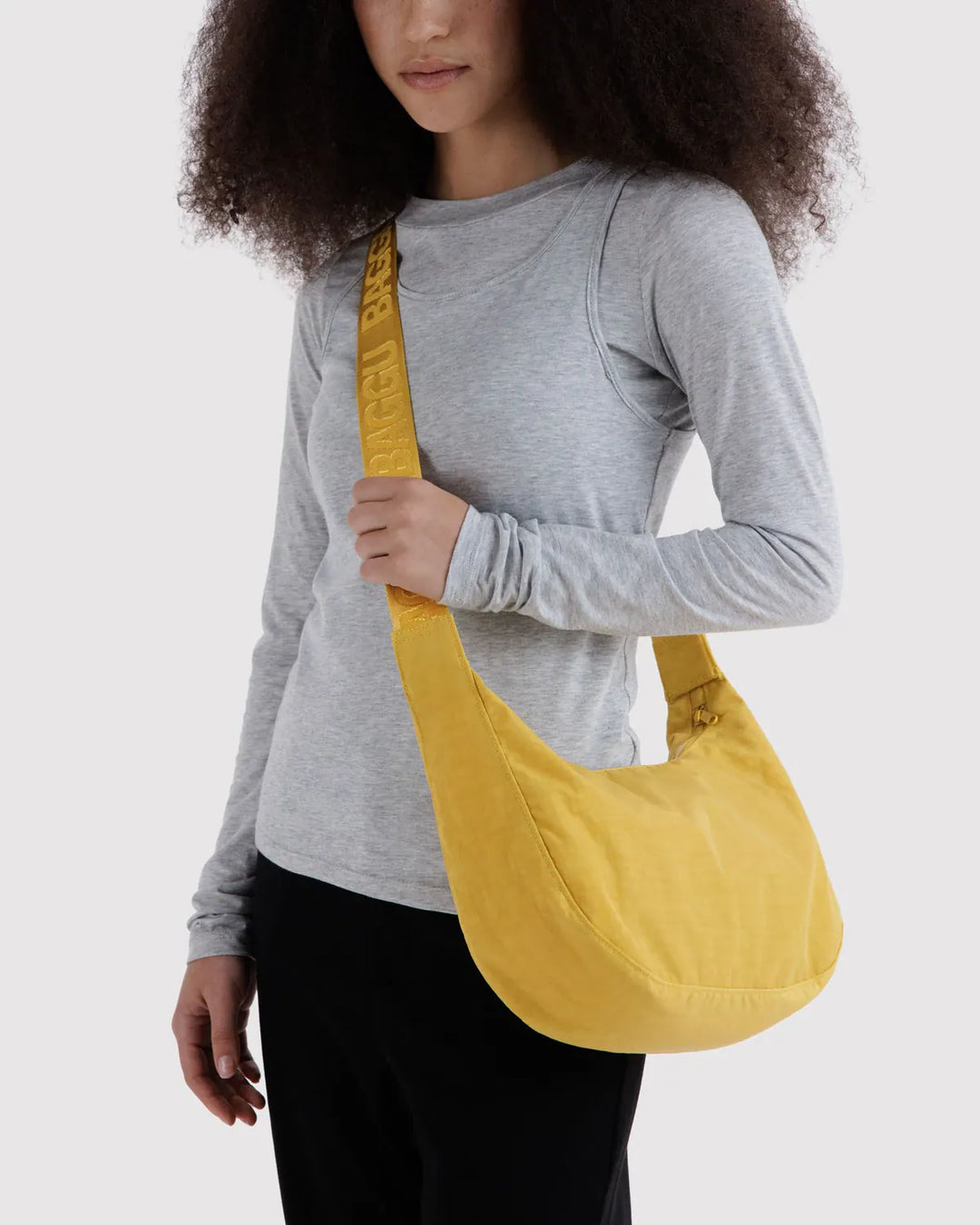 Baggu Fashion Medium Nylon Crescent Bag | Sunflower
