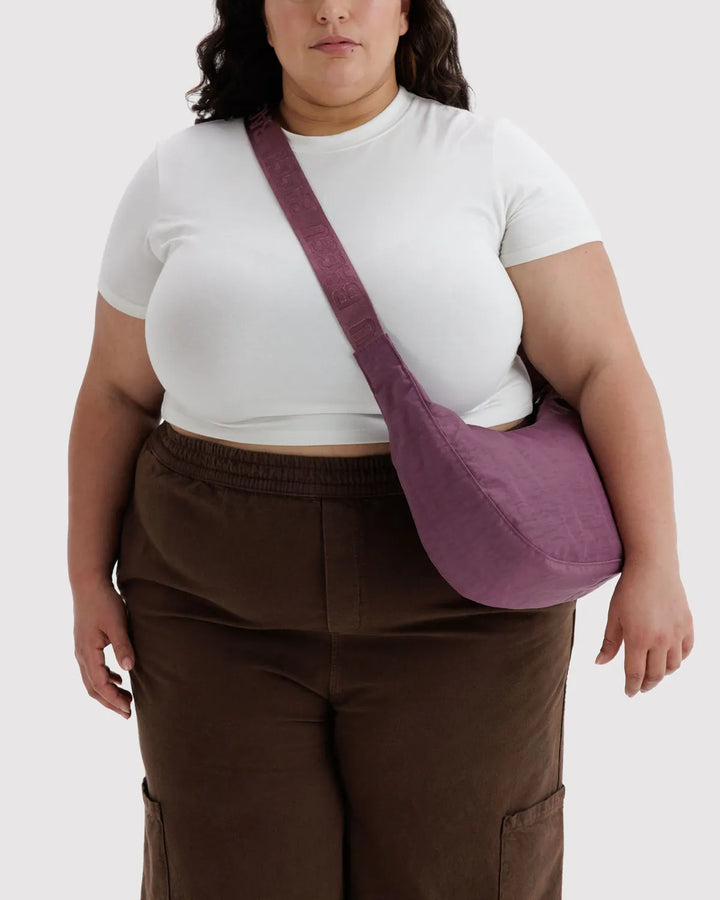 Baggu Fashion Medium Nylon Crescent Bag | Wild Plum