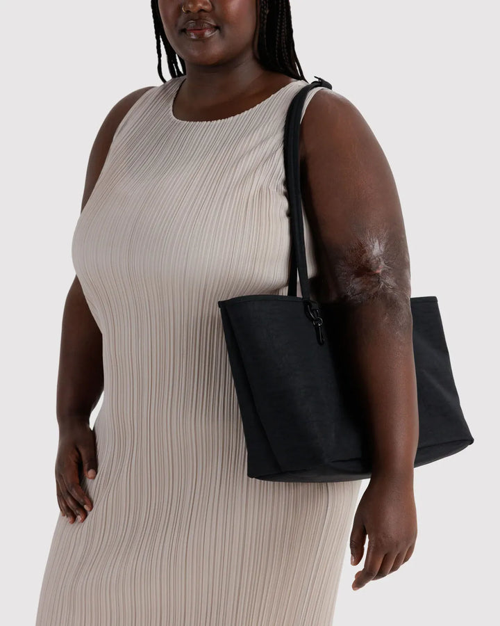 Baggu Fashion Medium Nylon Reversible Tote | Black Mix
