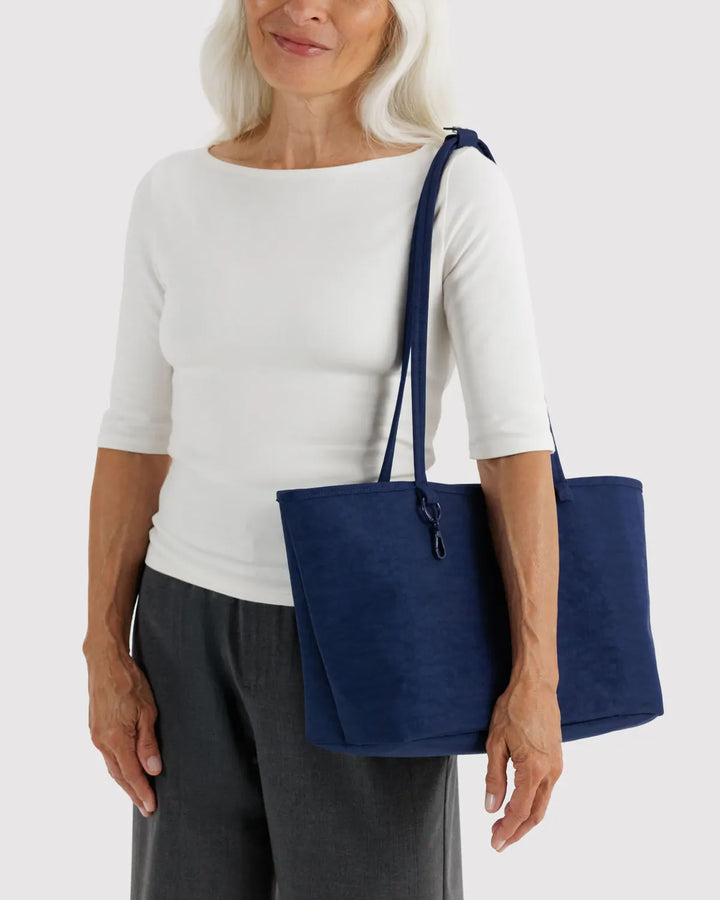 Baggu Fashion Medium Nylon Reversible Tote | Navy Mix