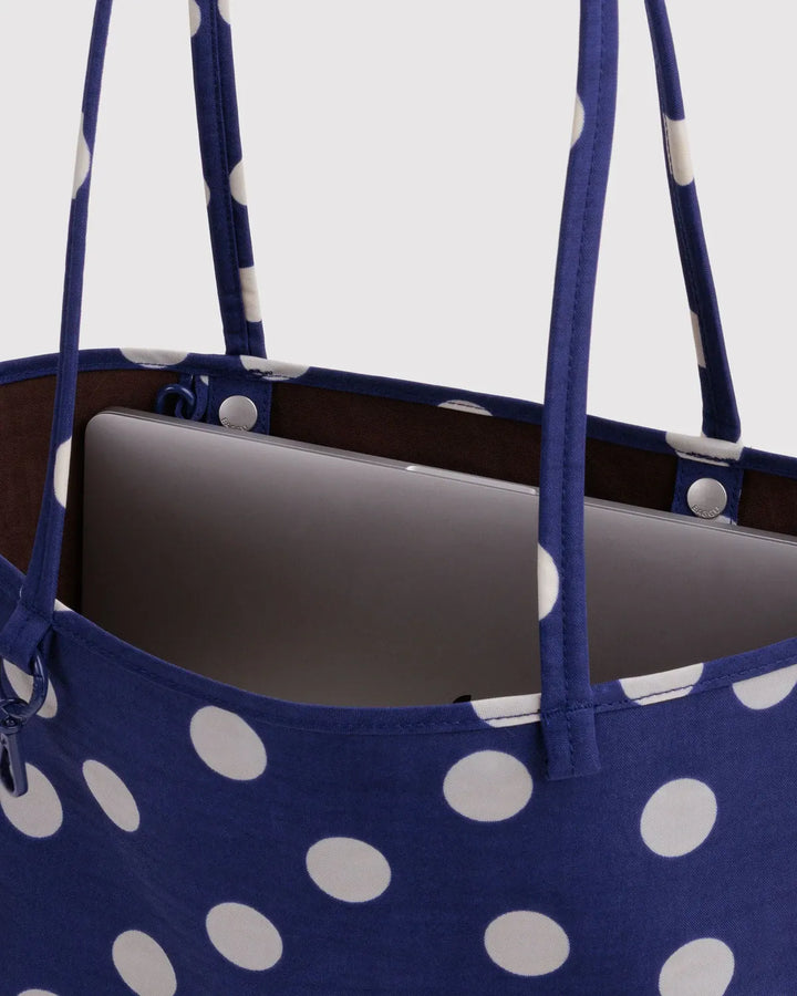 Baggu Fashion Medium Nylon Reversible Tote | Navy Polka Dot Mix