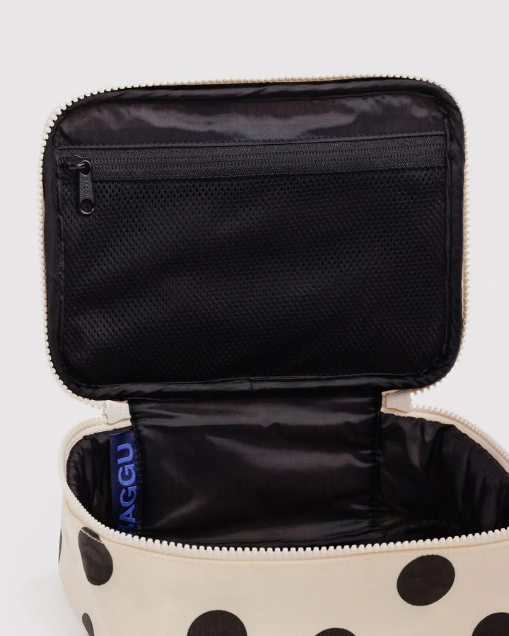 Baggu Fashion Small Cosmetic Case | Cream and Black Polka Dot