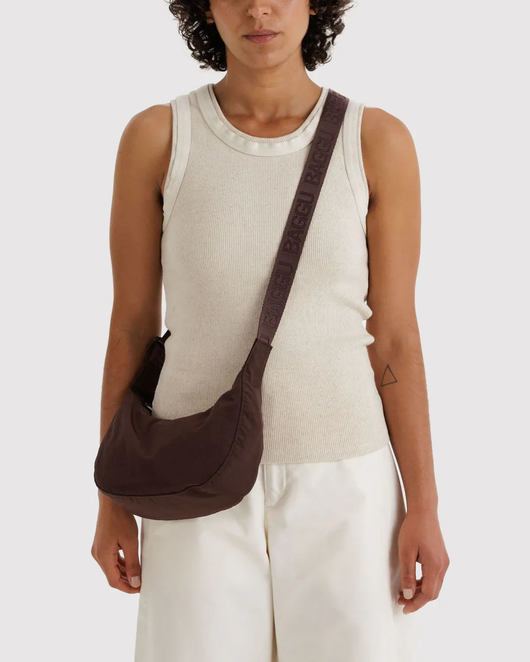Baggu Fashion Small Nylon Crescent Bag | Coffee