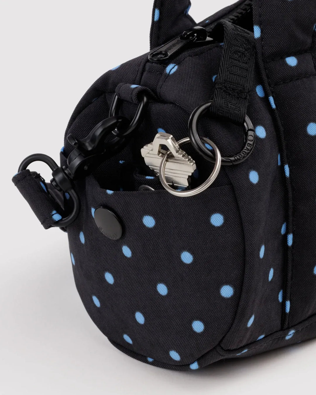 Baggu Fashion Small Nylon Duffle Bag | Black And Sky Blue Micro Dot