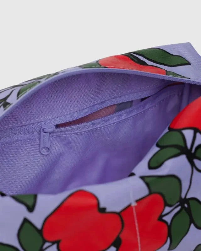 Baggu Gifts Dopp Kit | Apple Tree