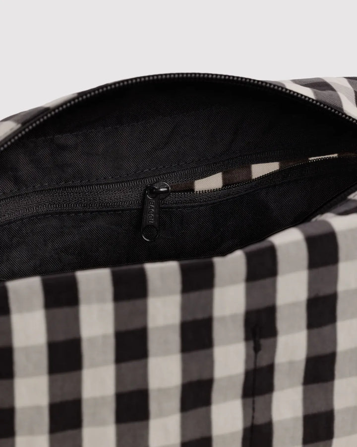 Baggu Gifts Dopp Kit | Black And Cream Gingham