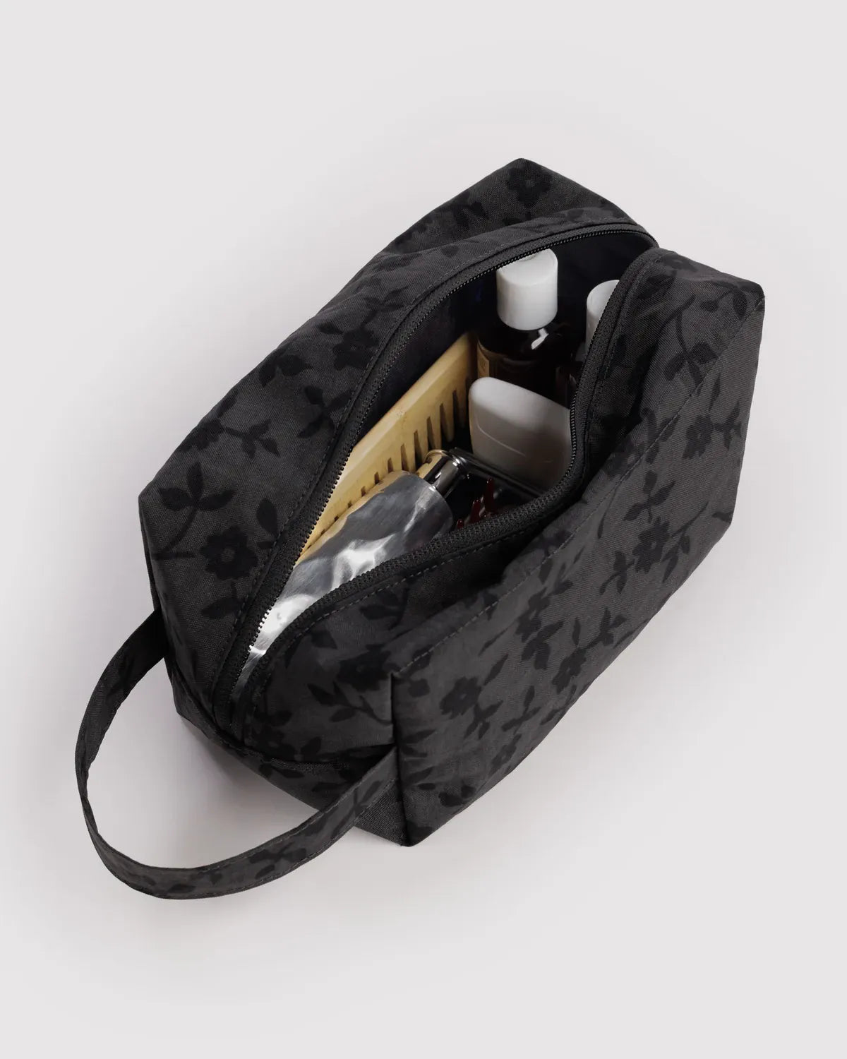 Baggu Gifts Dopp Kit | Charcoal Ditsy Floral