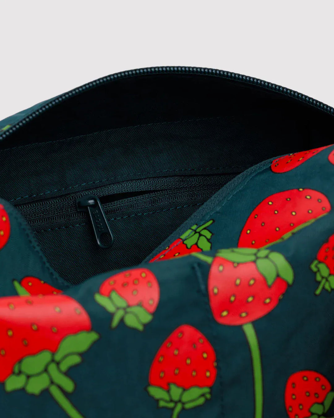 Baggu Gifts Dopp Kit | Strawberry Blossom