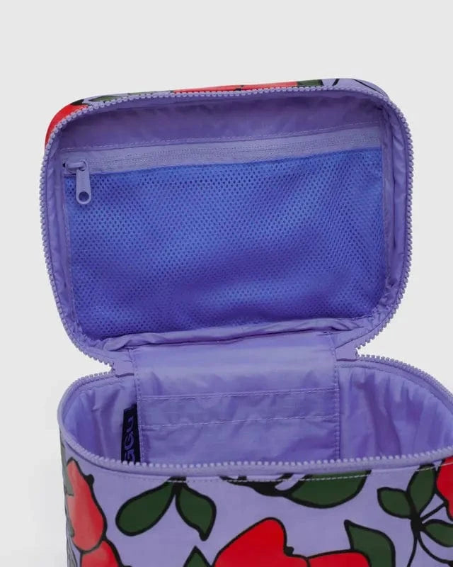 Baggu Gifts Large Cosmetic Case | Apple Tree
