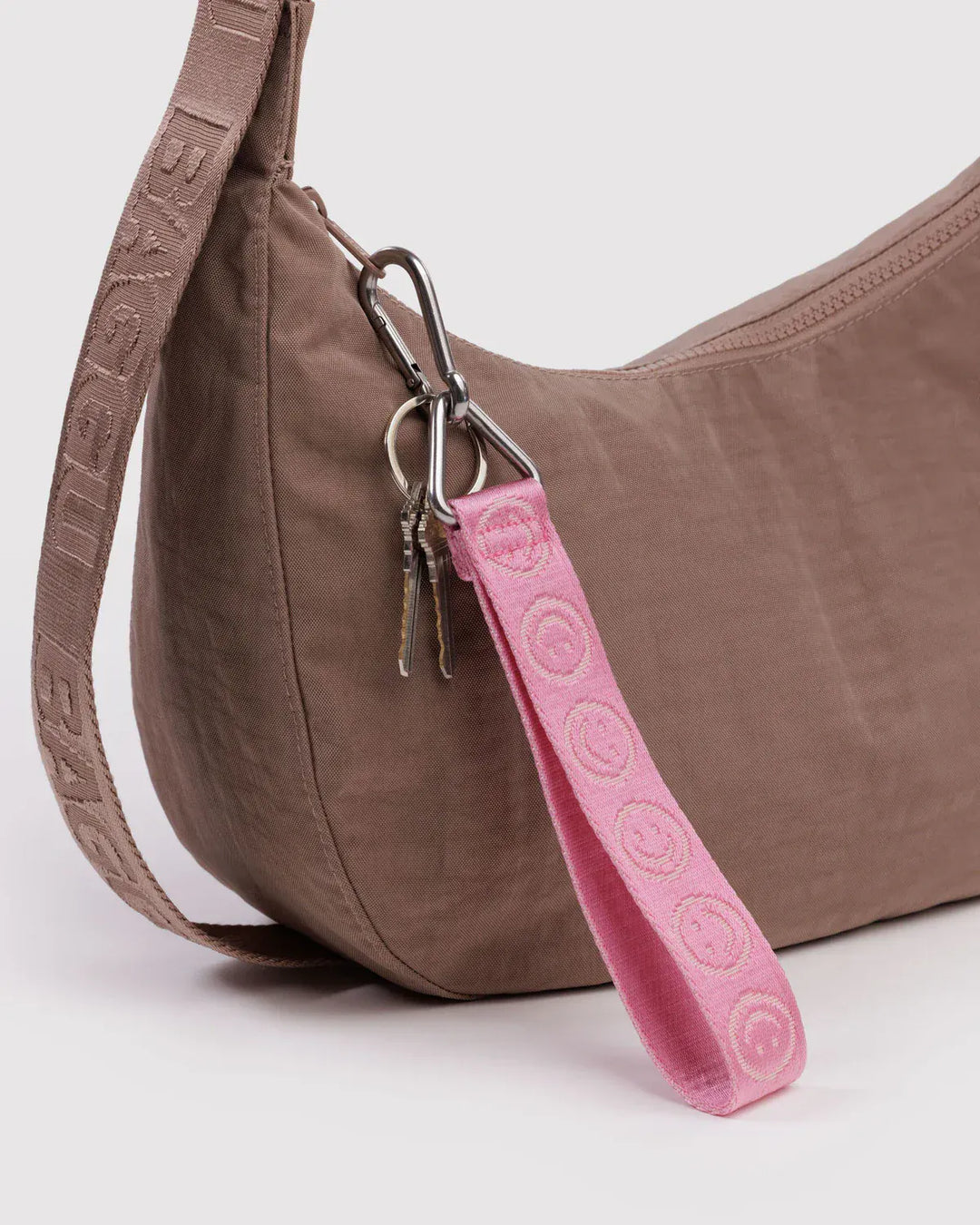 Baggu Gifts Logo Keychain | Pink Happy