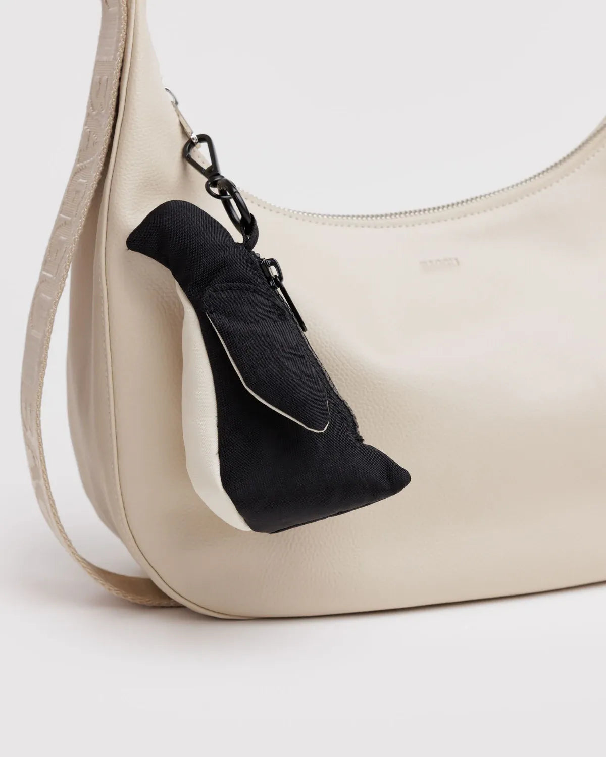 Baggu Gifts Penguin Baggu Charm