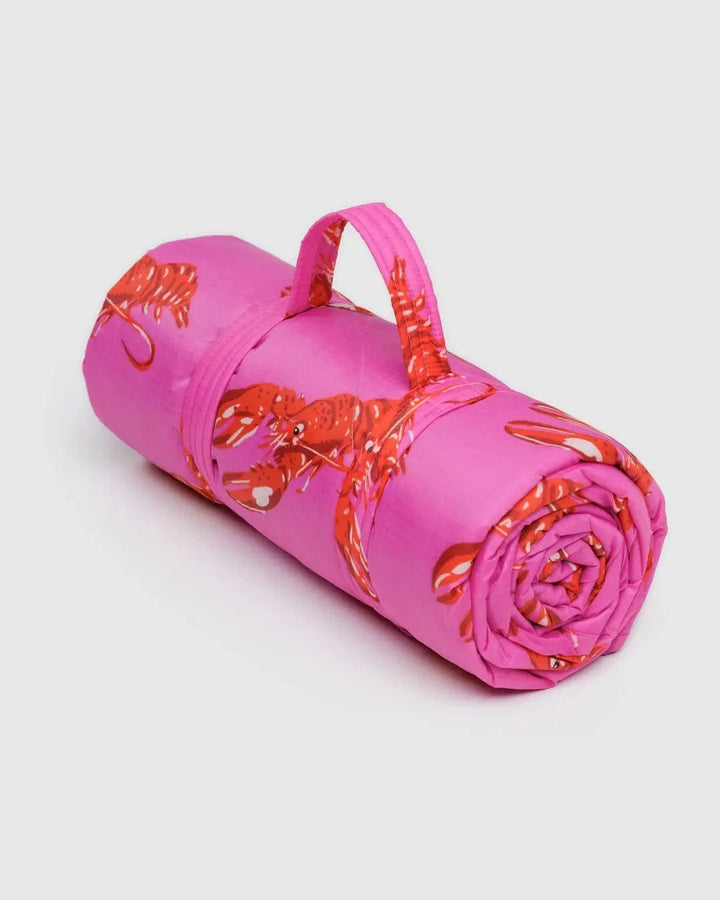 Baggu Home Puffy Picnic Blanket | Pink Lobster