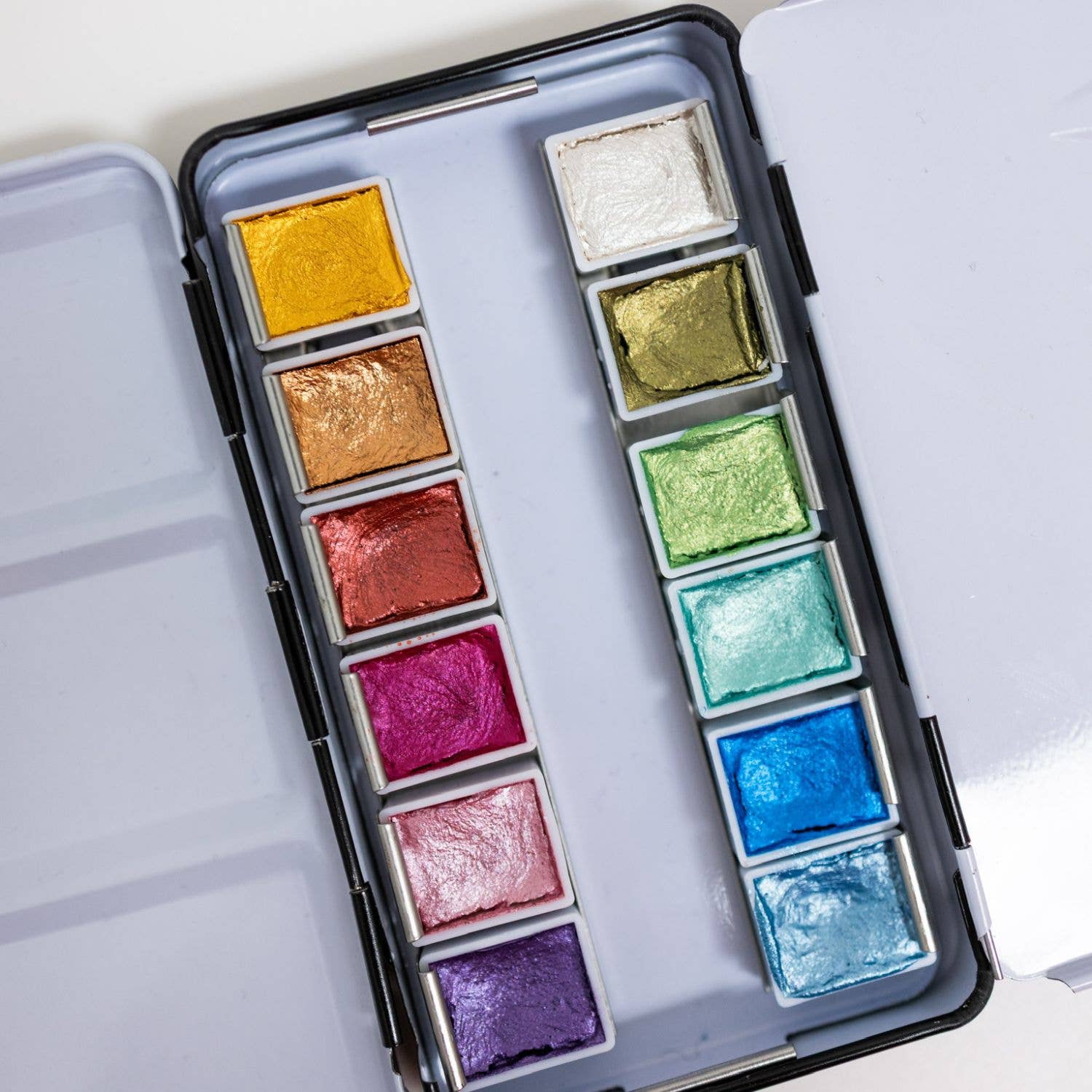 Bailey Rae Studio Gifts 12 Color Travel Metallic Watercolor Paint Palette