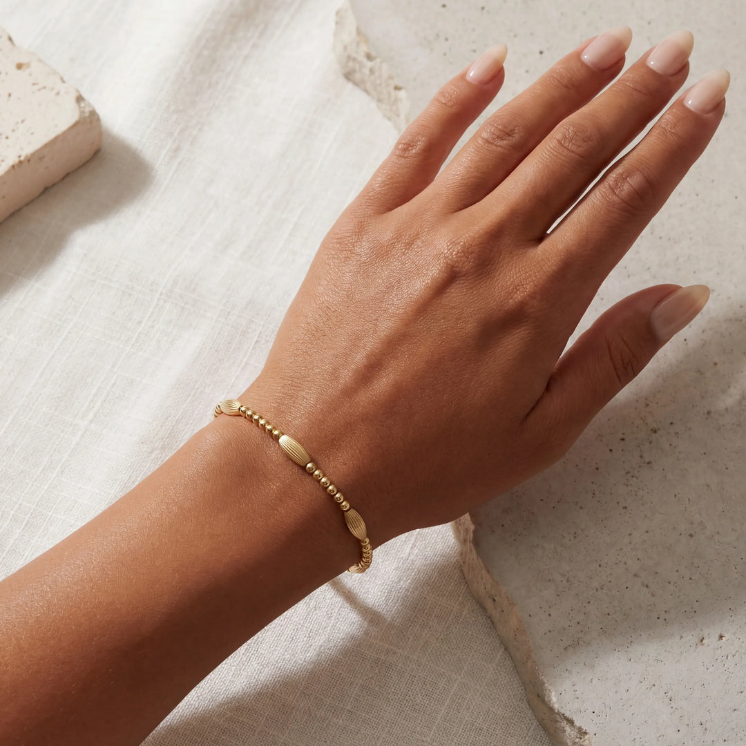 bara boheme Fashion "RUTI BTY" Ball and Oval Beaded Bracelet