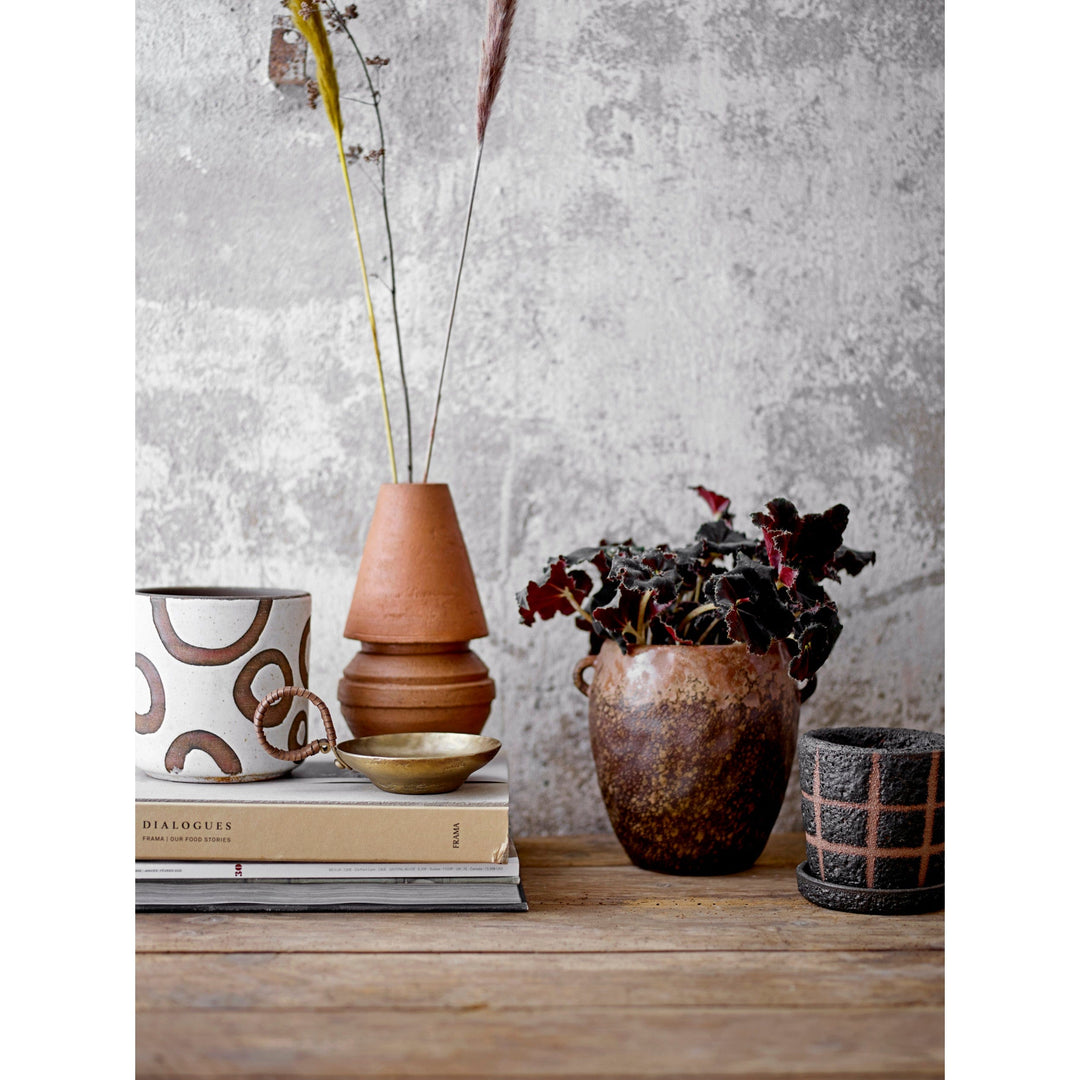 Bloomingville Plants Distressed Terracotta Planter, 2 Styles