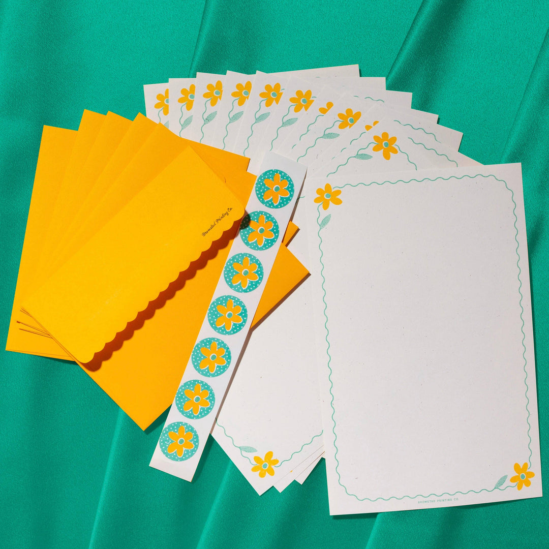 Bromstad Printing Co. Paper Yellow Flower Letter Writing Set