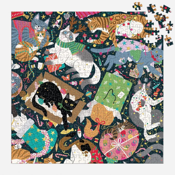 Chronicle Books Holiday Catmas Chaos 500 Piece Foil Puzzle