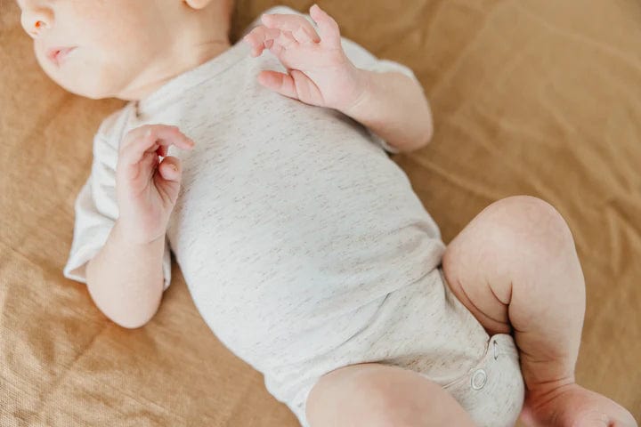 Copper Pearl Sleeping Oat Short Sleeve Bodysuit