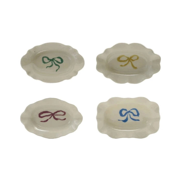 Creative Coop Dish Stoneware Scalloped Dish with Bow