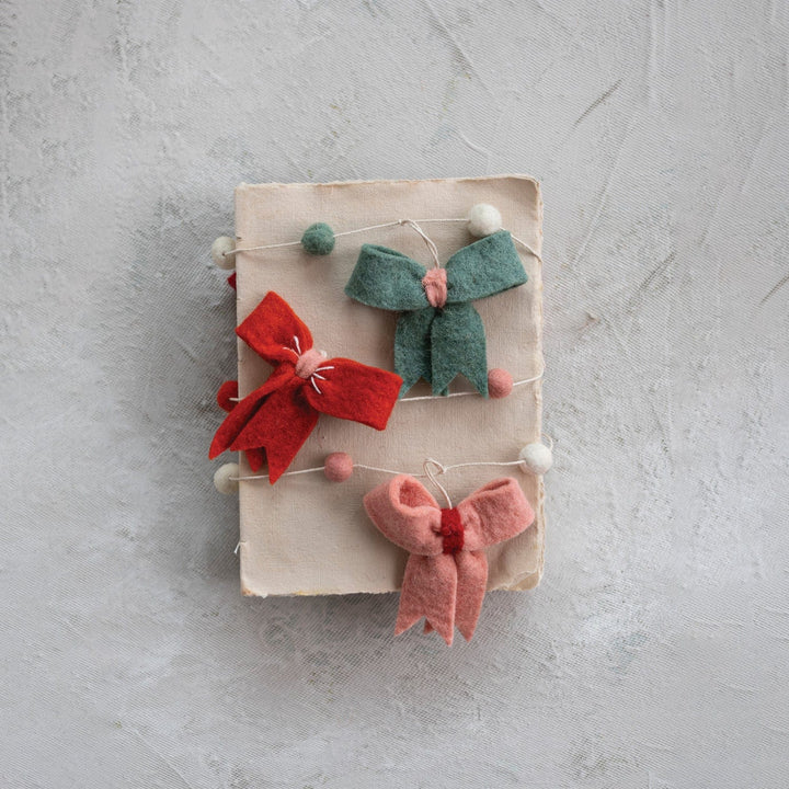 Creative Coop Garland Handmade Wool Felt Ball & Bow Garland