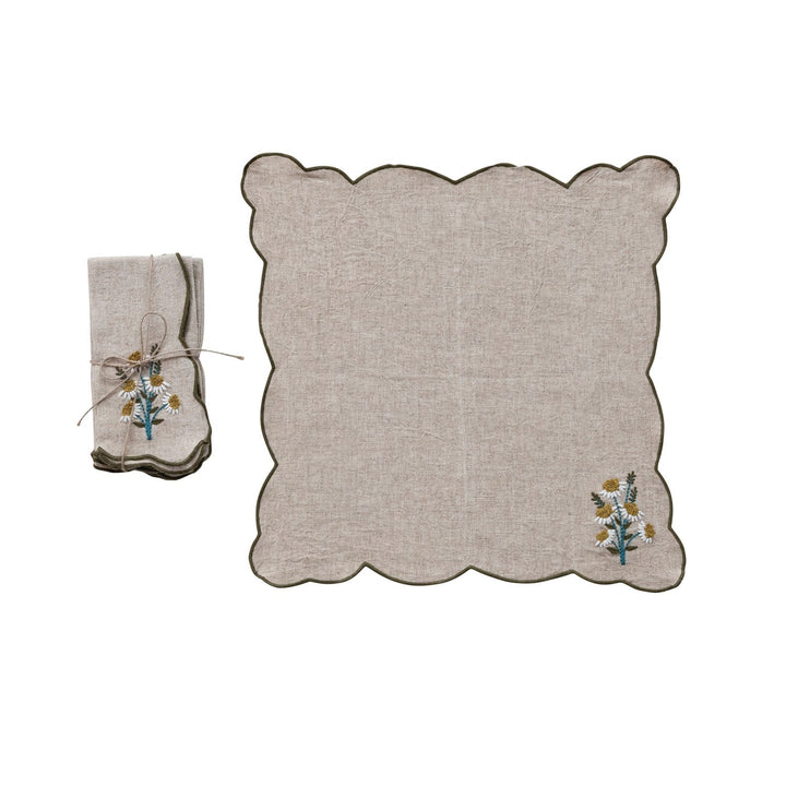 Creative Coop Home Scalloped Napkins with Contrasting Stitched Edges, Set of 4 Tied with Jute