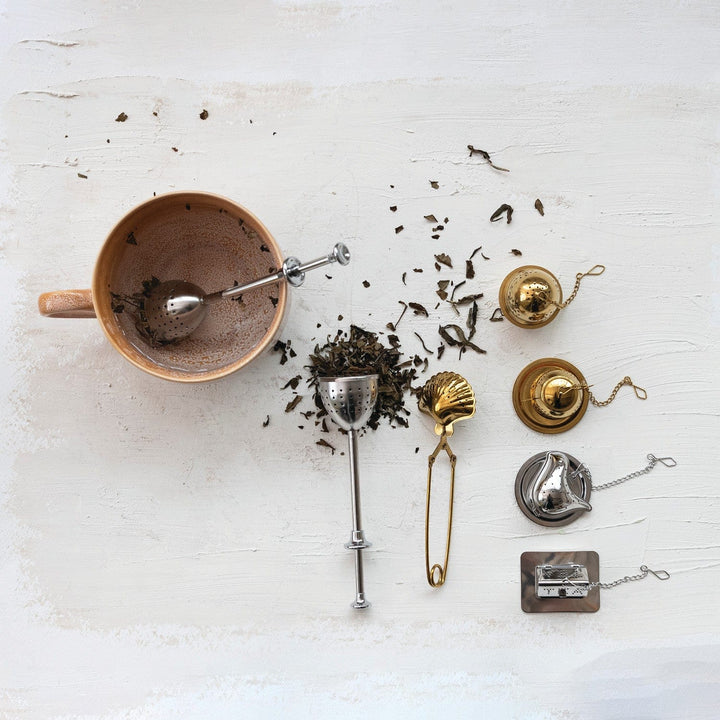 Creative Coop Home Stainless Steel Shell Shaped Loose Tea Infuser, Gold Finish